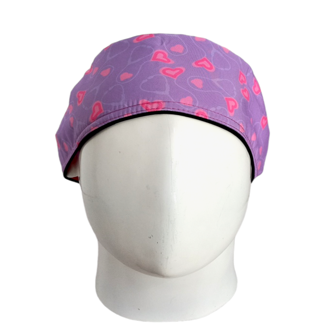 Gorro Quirúrgico Mujer y Portacarnet Fonendoscopios y Corazones Lila - gorro antifluido para mujer Doctools - foto 3