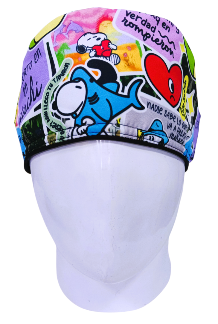 Gorro Quirúrgico Mujer y Portacarnet Snoopy Pegatinas - gorro antifluido para mujer Doctools - foto 3