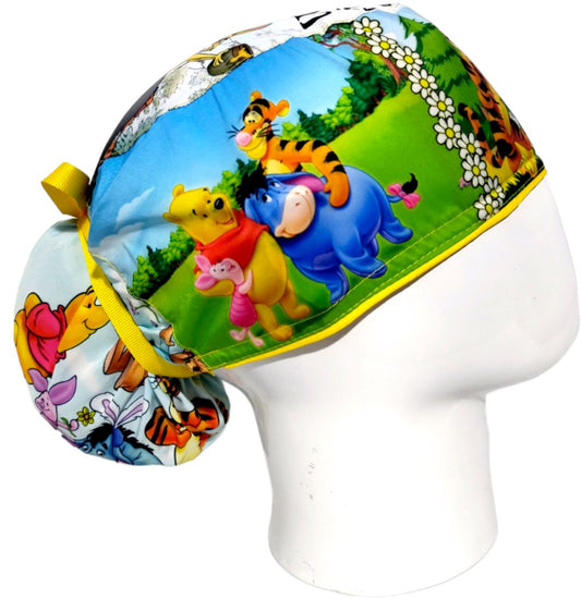 Gorro Quirúrgico Mujer y Portacarnet Winnie Pooh Clásico - gorro antifluido para mujer Doctools - foto 2