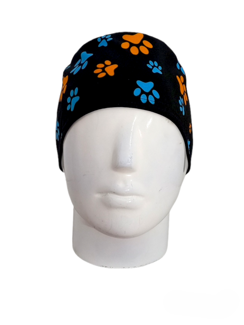 Gorro Quirúrgico Mujer y Portacarnet Huellitas Negro - gorro antifluido para mujer Doctools - foto 3