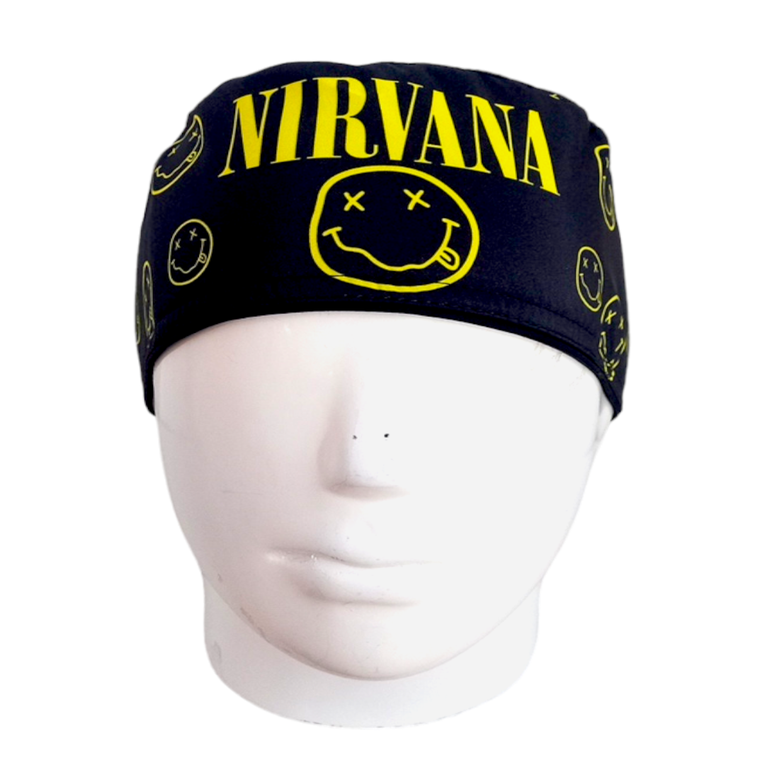 Gorro Quirúrgico Mujer y Portacarnet Nirvana Negro - gorro antifluido para mujer Doctools - foto 3