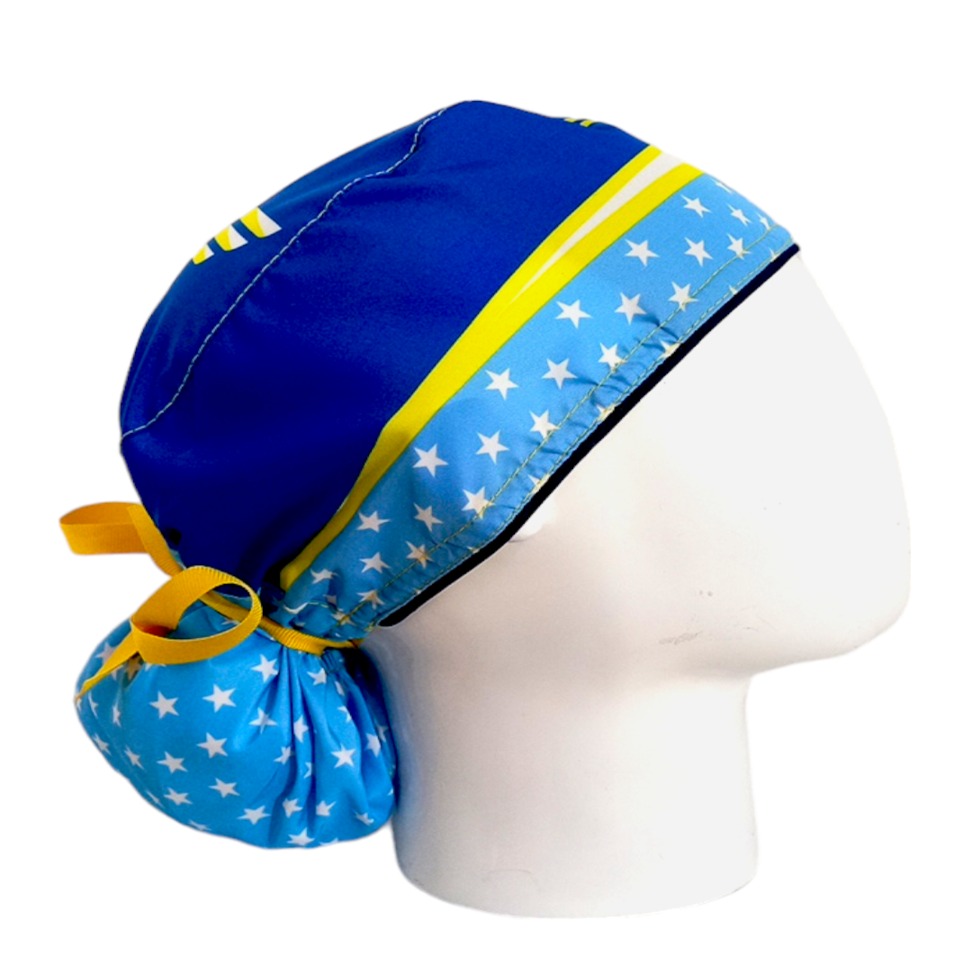 Gorro Quirúrgico Mujer y Portacarnet Mujer Maravilla Azul y Amarillo - gorro antifluido para mujer Doctools - foto 2