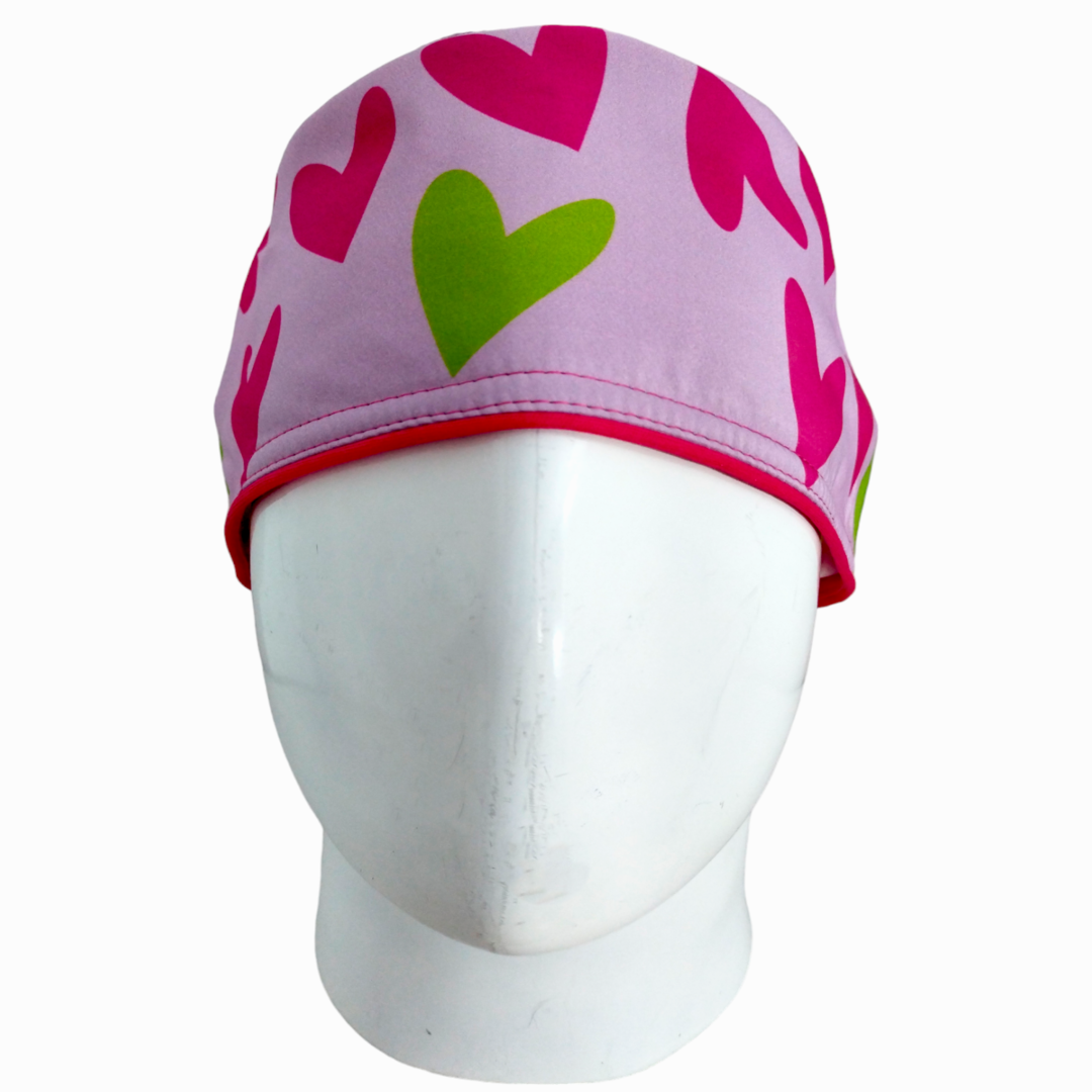 Gorro Quirúrgico Mujer y Portacarnet Love Pink - gorro antifluido para mujer Doctools - foto 3