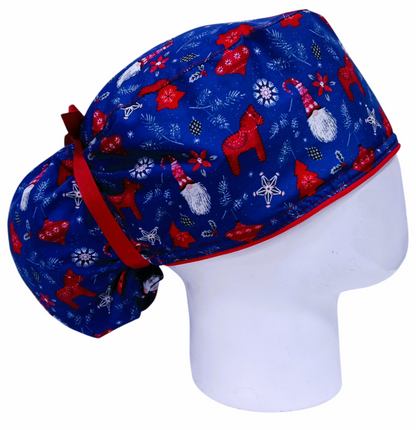 Gorro Quirúrgico Mujer y Portacarnet Navidad Gnomo Azul - gorro antifluido para mujer Doctools - foto 2