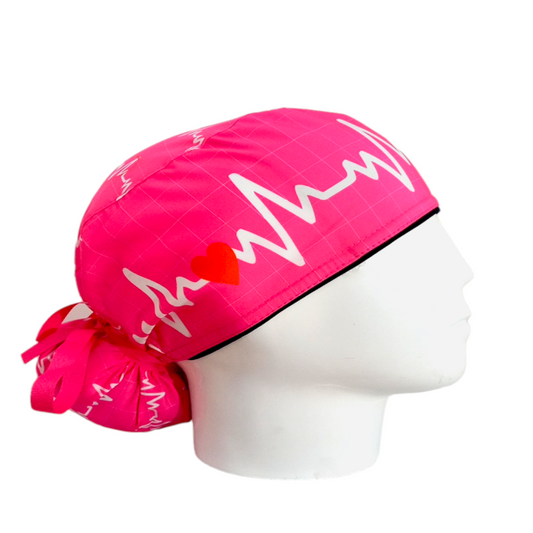 Gorro Quirúrgico Mujer y Portacarnet Latido Fucsia - gorro antifluido para mujer Doctools - foto 2
