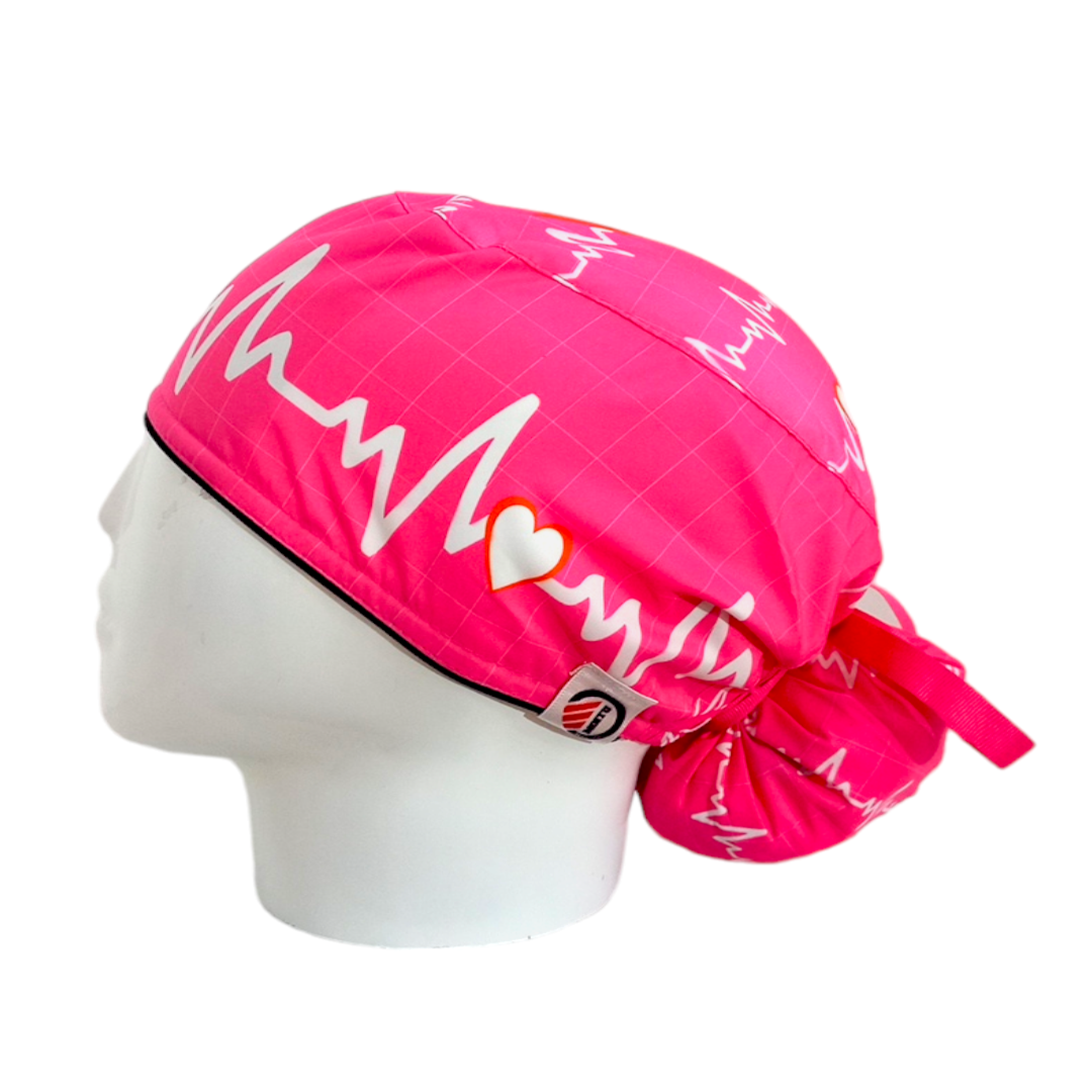 Gorro Quirúrgico Mujer y Portacarnet Latido Fucsia - gorro antifluido para mujer Doctools - foto 1