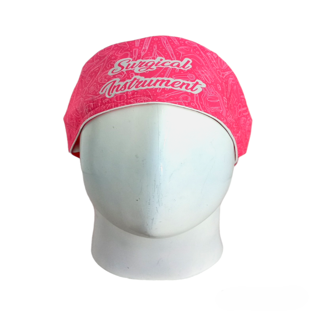 Gorro Quirúrgico Mujer y Portacarnet Instrumentador Quirúrgico Fucsia con Letra - gorro antifluido para mujer Doctools - foto 3