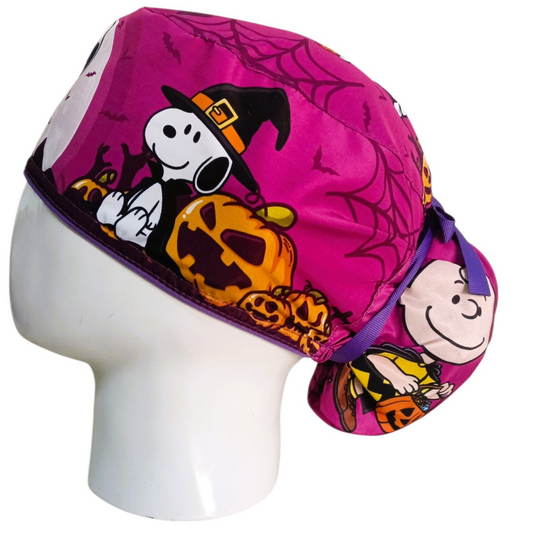 Gorro Quirúrgico Mujer y Portacarnet Snoopy Halloween - gorro antifluido para mujer Doctools - foto 1