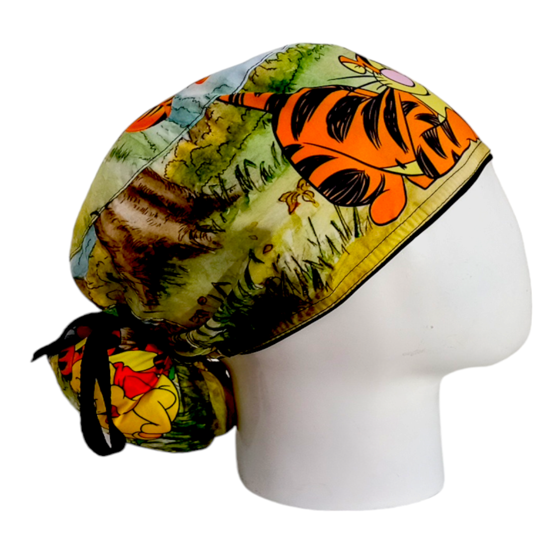 Gorro Quirúrgico Mujer y Portacarnet Tigger y Pooh - gorro antifluido para mujer Doctools - foto 2