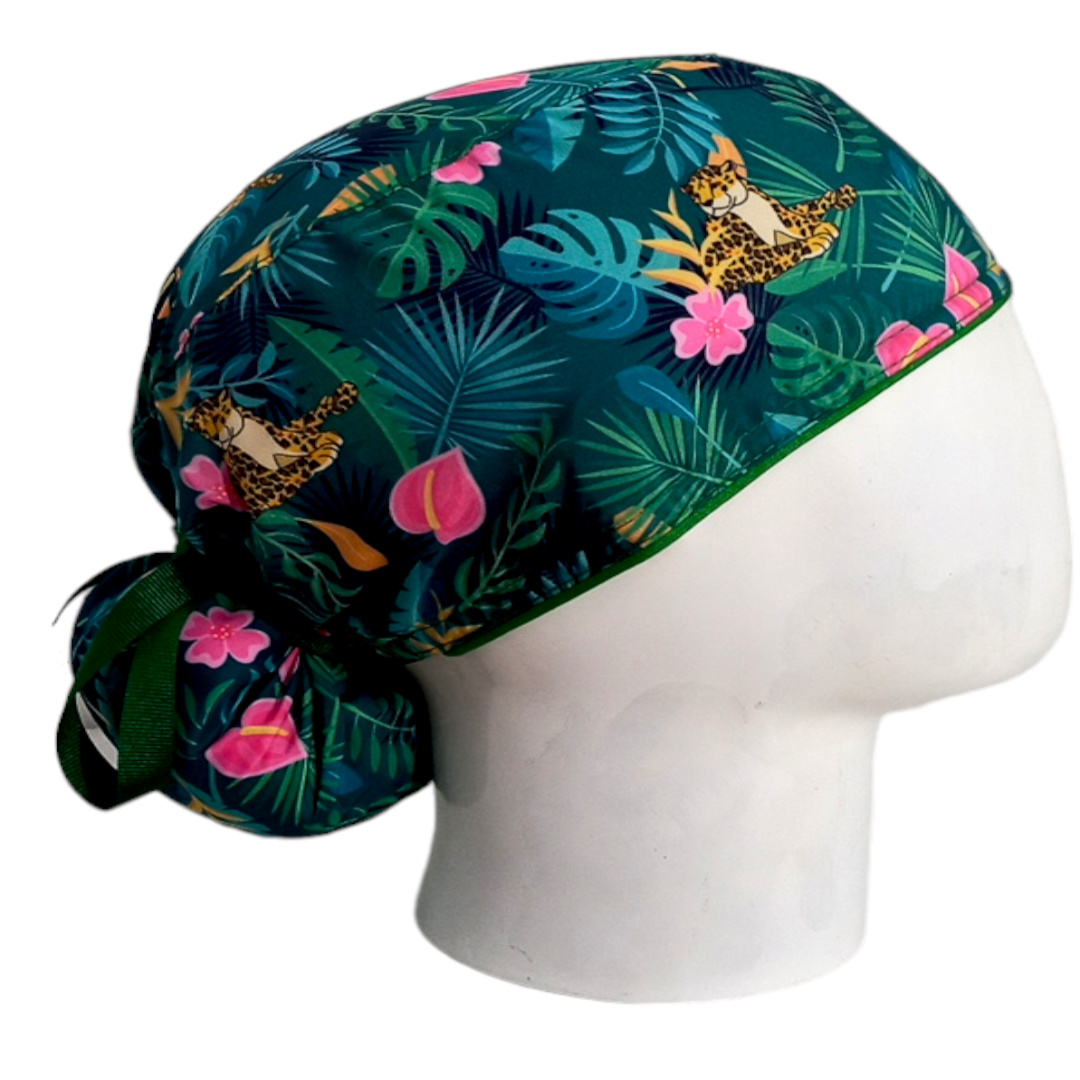 Gorro Quirúrgico Mujer y Portacarnet Tropical Verde - gorro antifluido para mujer Doctools - foto 2