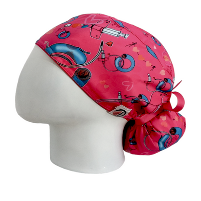 Gorro Quirúrgico Mujer y Portacarnet Dispositivos Fucsia - gorro antifluido para mujer Doctools - foto 1