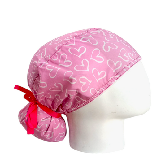 Gorro Quirúrgico Mujer y Portacarnet Corazones Rosa - gorro antifluido para mujer Doctools - foto 2