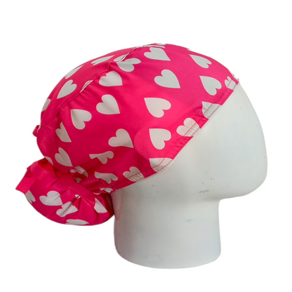 Gorro Quirúrgico Mujer y Portacarnet Corazones Fucsia - gorro antifluido para mujer Doctools - foto 2