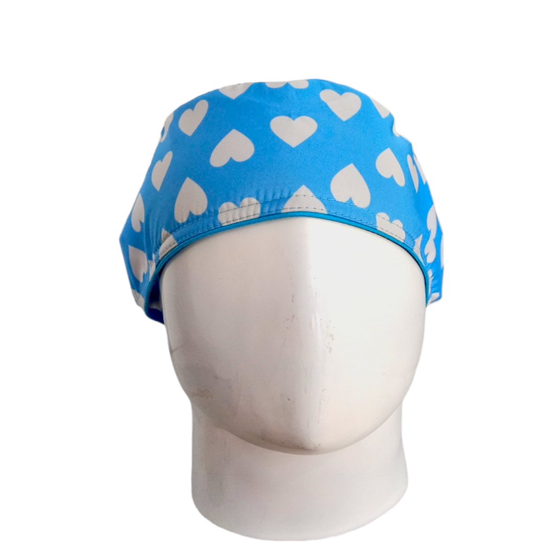 Gorro Quirúrgico Mujer y Portacarnet Corazones Azul - gorro antifluido para mujer Doctools - foto 3