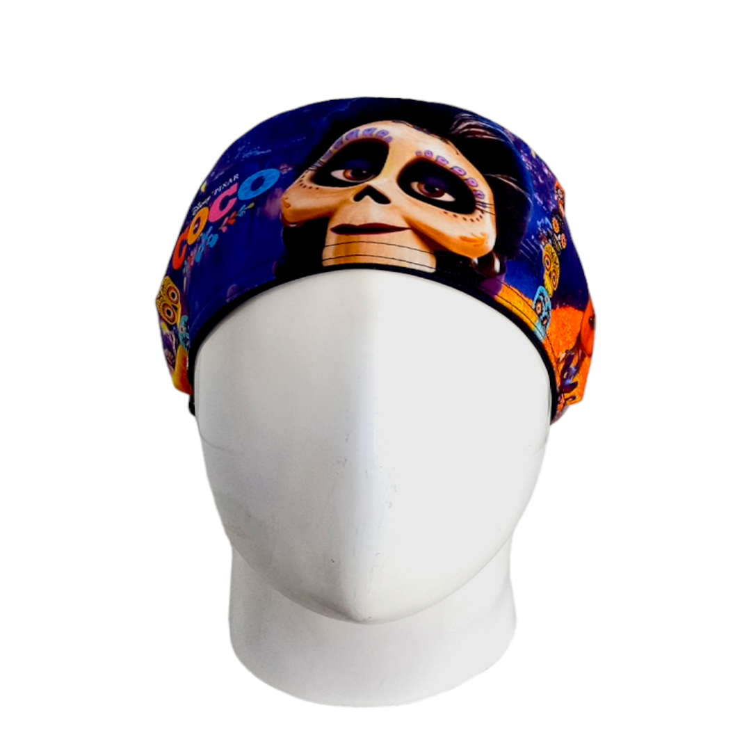 Gorro Quirúrgico Mujer y Portacarnet Coco Pixar - gorro antifluido para mujer Doctools - foto 3