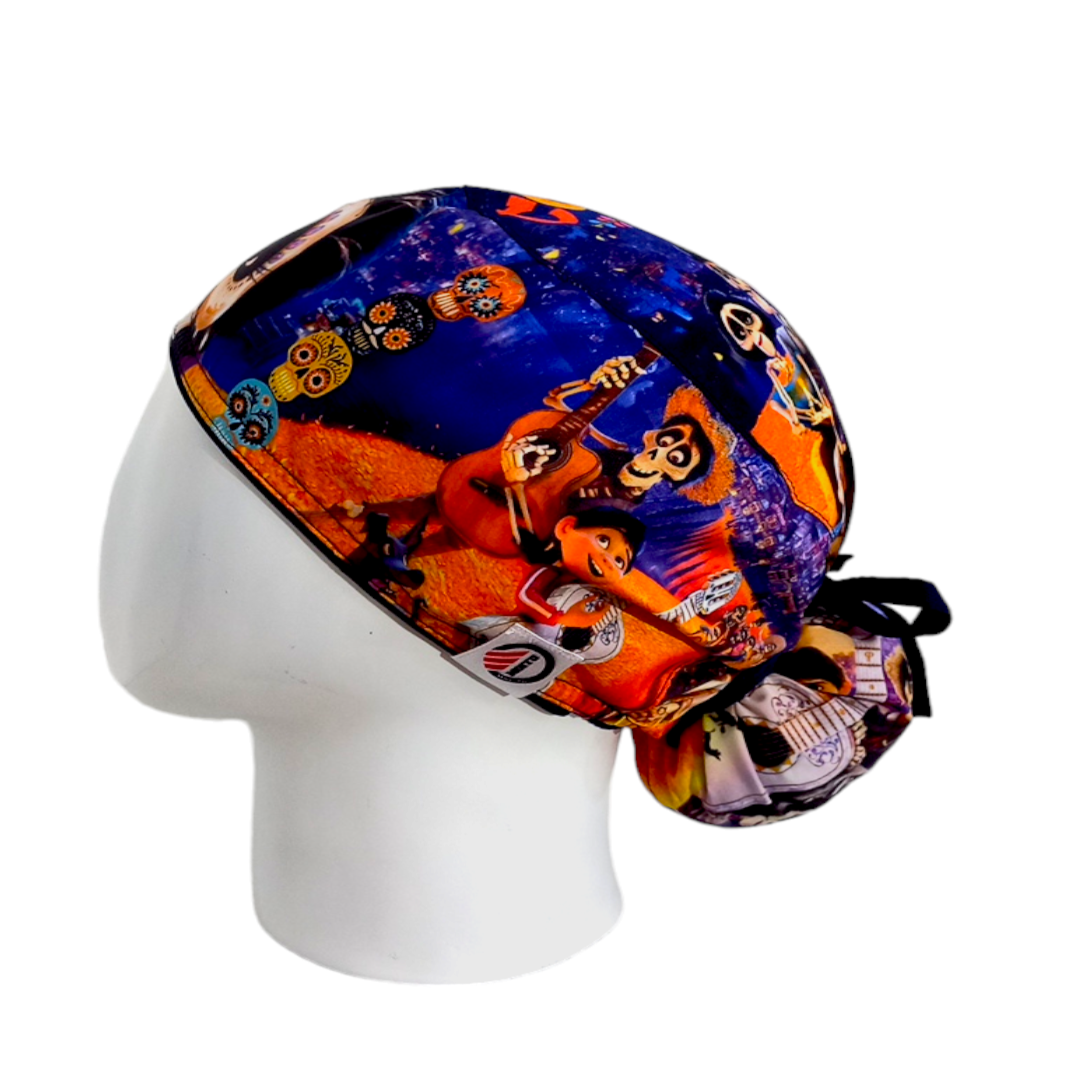 Gorro Quirúrgico Mujer y Portacarnet Coco Pixar - gorro antifluido para mujer Doctools - foto 1