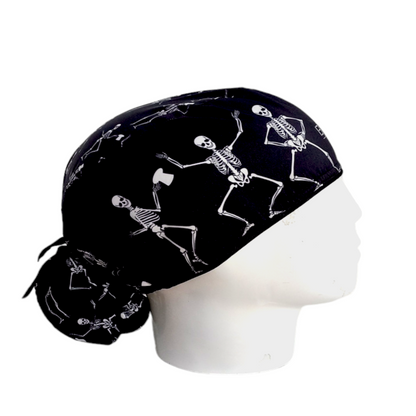 Gorro Quirúrgico Mujer y Portacarnet Huesos Negro - gorro antifluido para mujer Doctools - foto 2