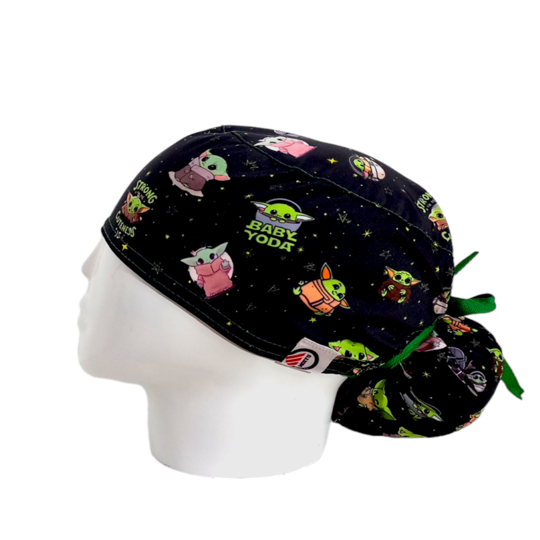 Gorro Quirúrgico Mujer y Portacarnet Baby Yoda - gorro antifluido para mujer Doctools - foto 1