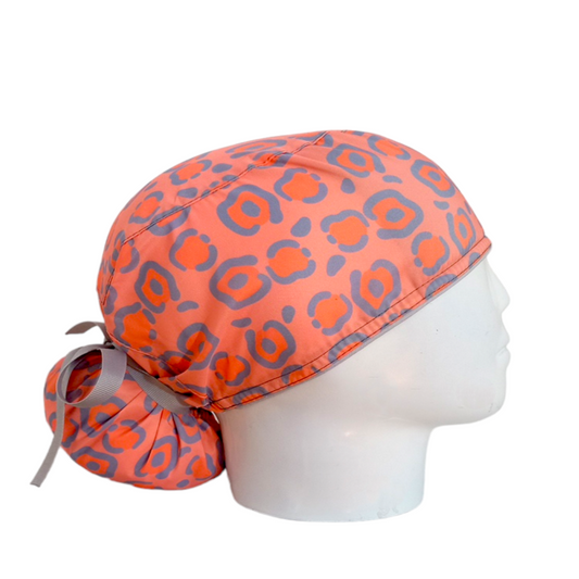 Gorro Quirúrgico Mujer y Portacarnet Animal Print Naranja - gorro antifluido para mujer Doctools - foto 2