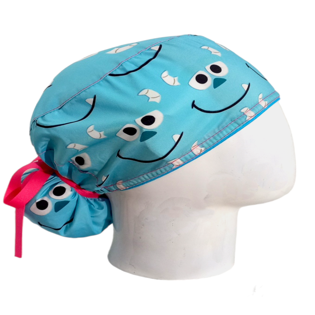 Gorro Quirúrgico Mujer y Portacarnet Sullivan Monsters Inc - gorro antifluido para mujer Doctools - foto 2