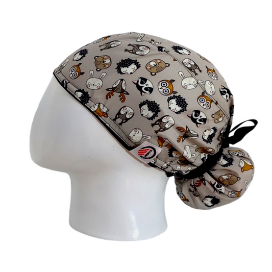 Gorro Quirúrgico Mujer y Portacarnet Animales y Café - gorro antifluido para mujer Doctools - foto 1