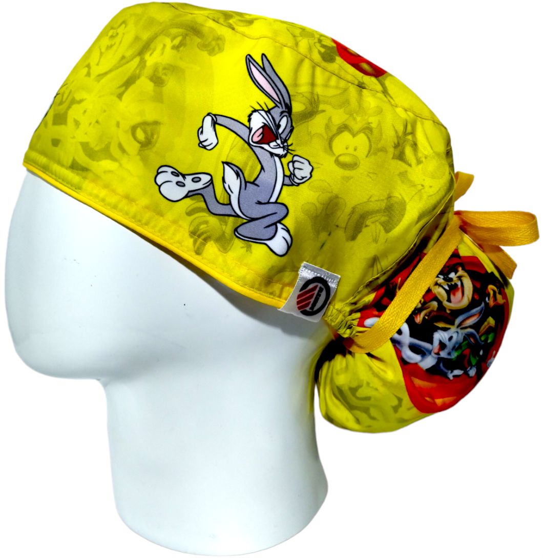 Gorro Quirúrgico Mujer y Portacarnet Bugs Bunny Amarillo - gorro antifluido para mujer Doctools - foto 1