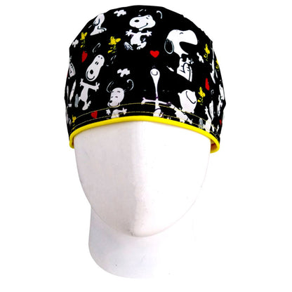 Gorro Quirúrgico Mujer y Portacarnet Snoopy Negro - gorro antifluido para mujer Doctools - foto 3