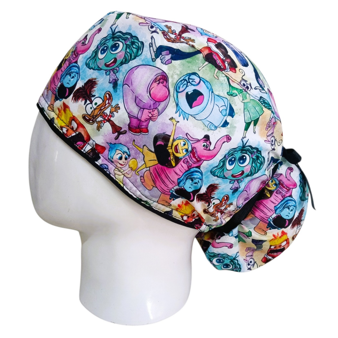 Gorro Quirúrgico Mujer y Portacarnet Intensamente Emociones Caricatura - gorro antifluido para mujer Doctools - foto 1