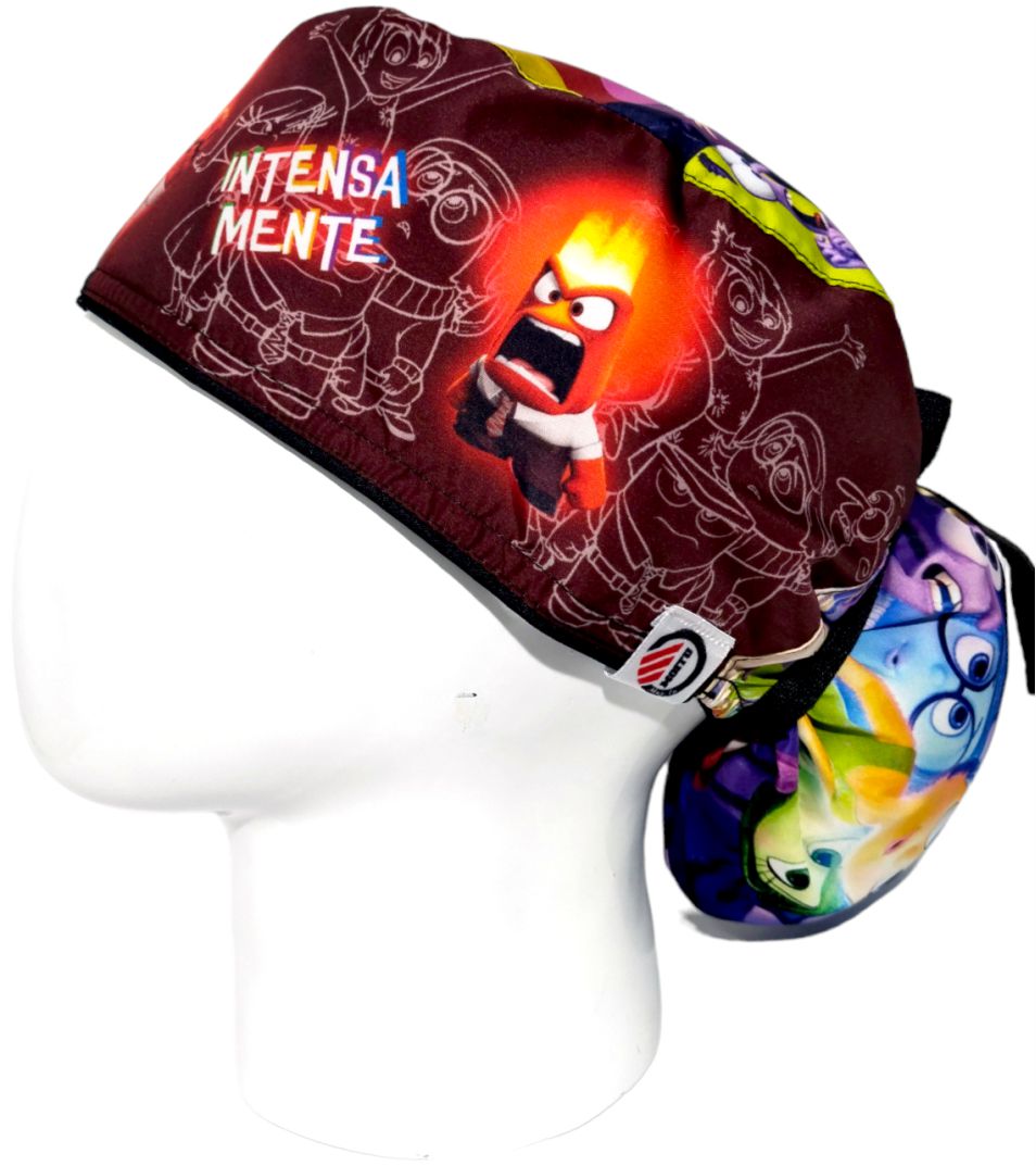 Gorro Quirúrgico Mujer y Portacarnet Enojo Intensamente - gorro antifluido para mujer Doctools - foto 1