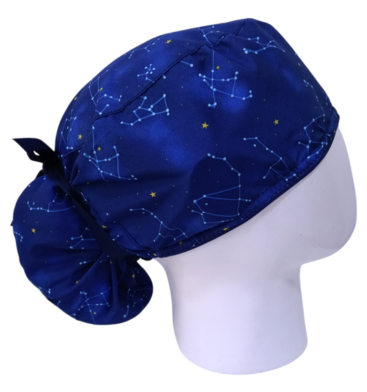 Gorro Quirúrgico Mujer y Portacarnet Constelación Azul - gorro antifluido para mujer Doctools - foto 2
