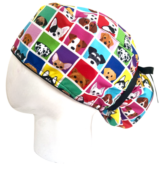 Gorro Quirúrgico Mujer y Portacarnet Perros Cuadros Colores - gorro antifluido para mujer Doctools - foto 1