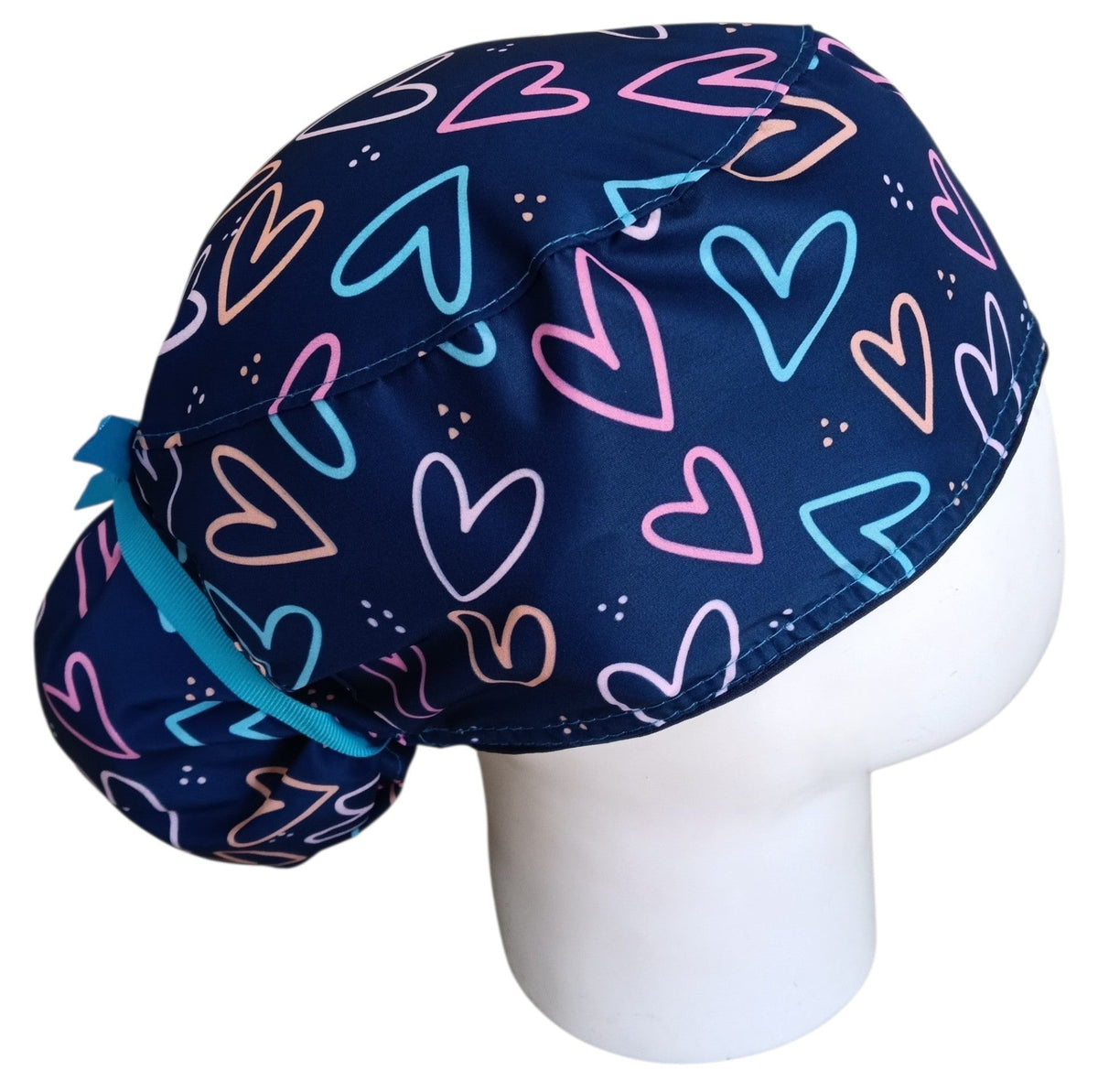 Gorro Quirúrgico Mujer y Portacarnet Corazones Neón - gorro antifluido para mujer Doctools - foto 2