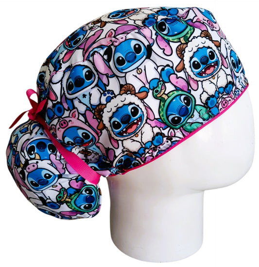 Gorro Quirúrgico Mujer y Portacarnet Stitch Trajes Fucsia - gorro antifluido para mujer Doctools - foto 2