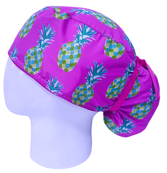 Gorro Quirúrgico Mujer y Portacarnet Piñas Fucsia - gorro antifluido para mujer Doctools - foto 1