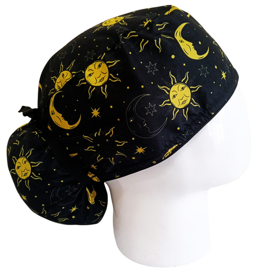 Gorro Quirúrgico Mujer y Portacarnet Sol y Luna Negro - gorro antifluido para mujer Doctools - foto 2