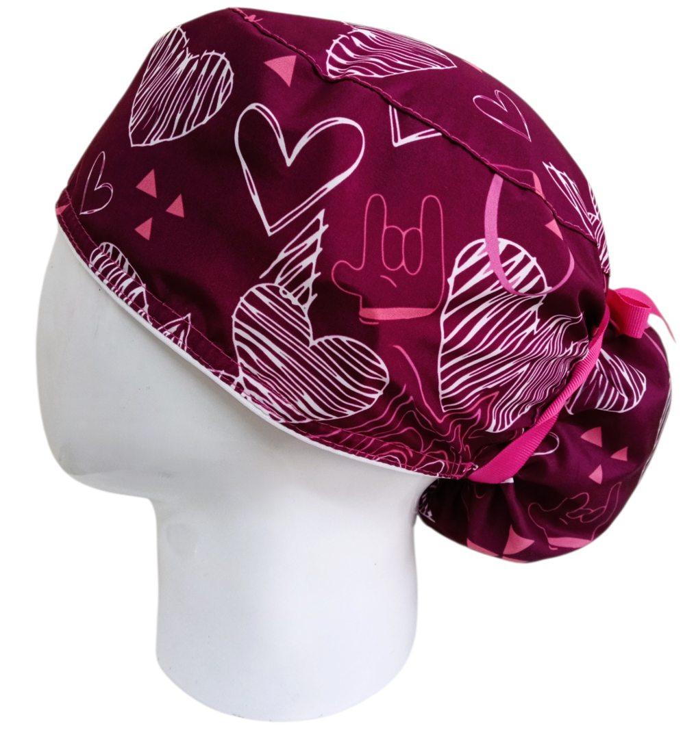 Gorro Quirúrgico Mujer y Portacarnet I Love You Vinotinto - gorro antifluido para mujer Doctools - foto 1
