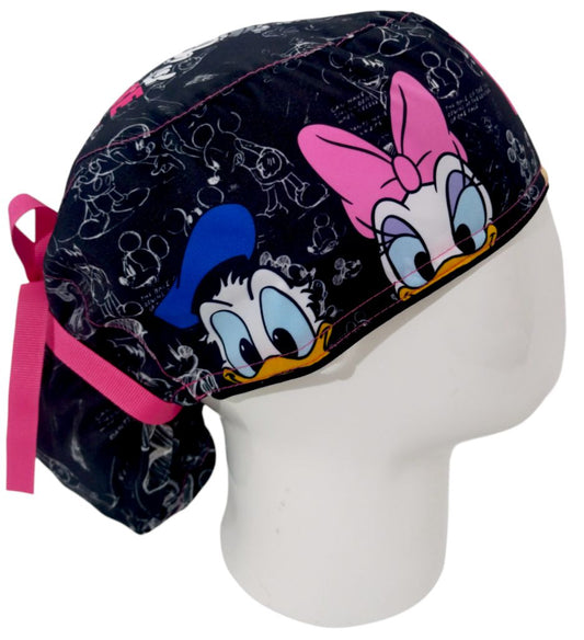 Gorro Quirúrgico Mujer y Portacarnet Minnie Friends - gorro antifluido para mujer Doctools - foto 2