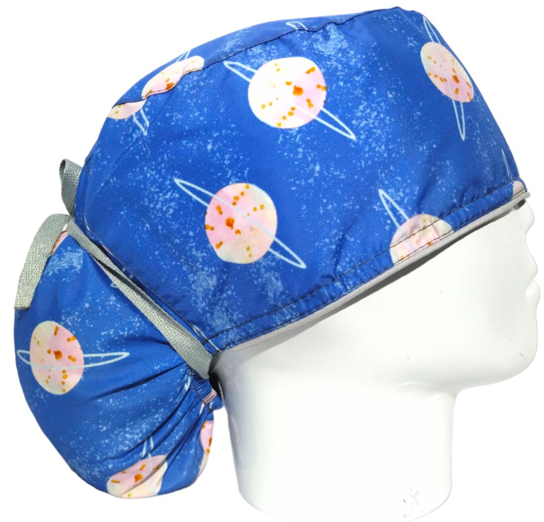 Gorro Quirúrgico Mujer y Portacarnet Planetas - gorro antifluido para mujer Doctools - foto 2