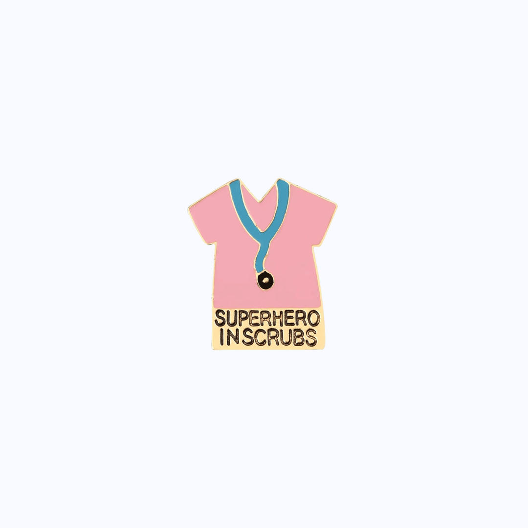 Pin Metálico "Superhero in Scrubs" Uniforme Rosa