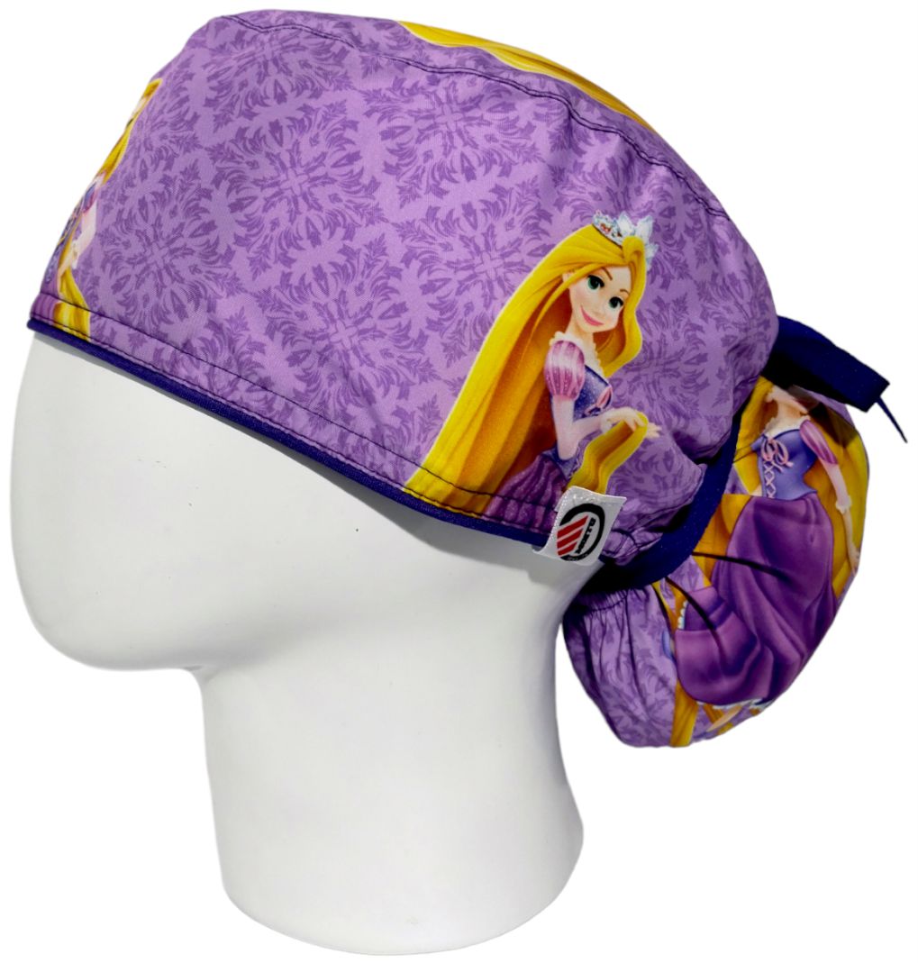 Gorro Quirúrgico Mujer y Portacarnet Rapunzel Morada - gorro antifluido para mujer Doctools - foto 1