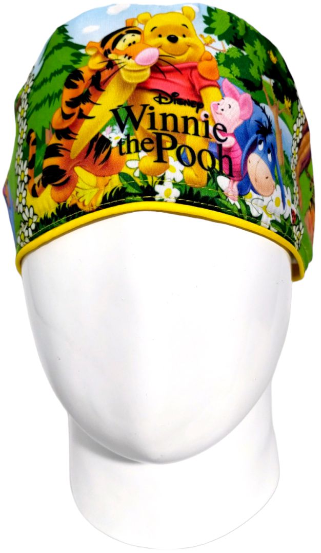 Gorro Quirúrgico Mujer y Portacarnet Winnie Pooh Clásico - gorro antifluido para mujer Doctools - foto 3