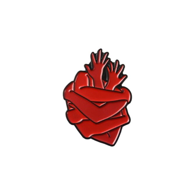 Pin Metálico Corazón Abrazos